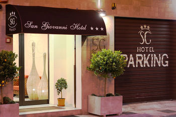 San Giovanni 3*