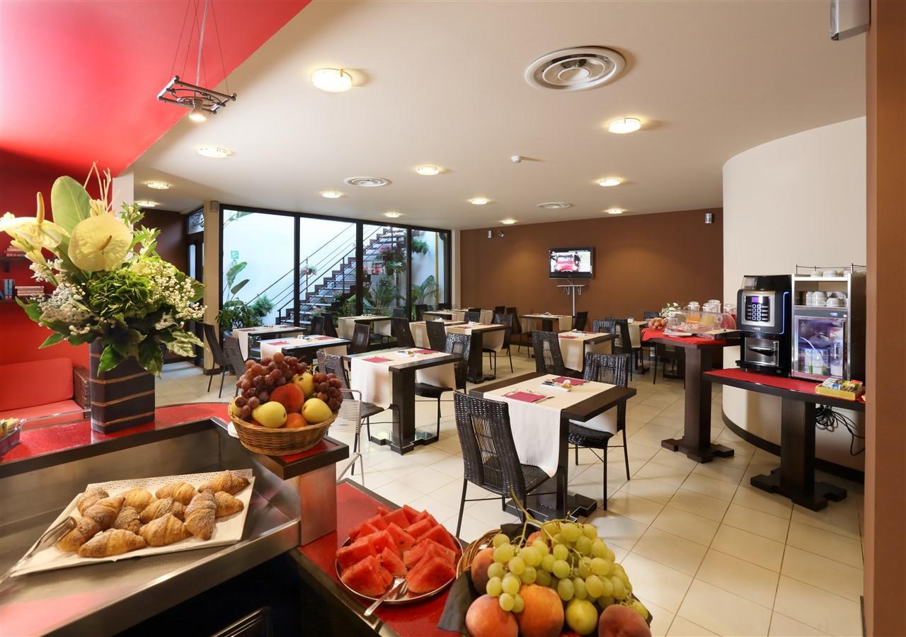 San Giovanni Hotel 3*